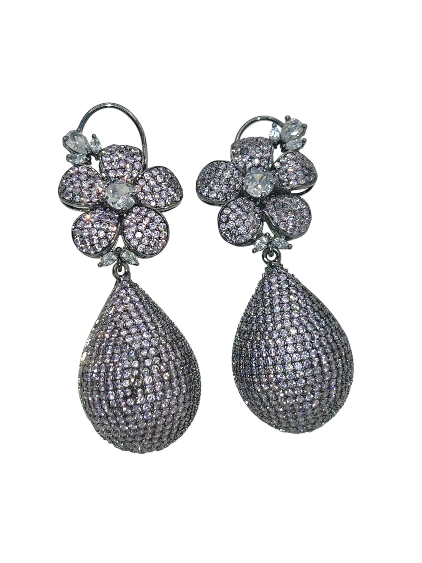 Buy Jewelled Gems - 7 Diamond Flower Shaped Earrings for women | Diamond  Earring at Amazon.in